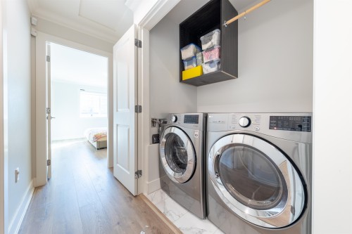 9-9211 Mckim Way, Richmond, BC 