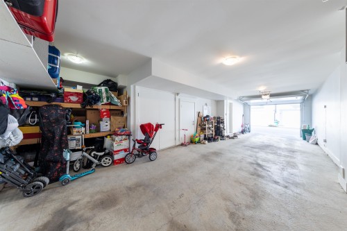 9-9211 Mckim Way, Richmond, BC 