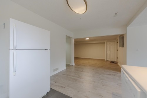 3320 Abbey Lane, Coquitlam, BC 