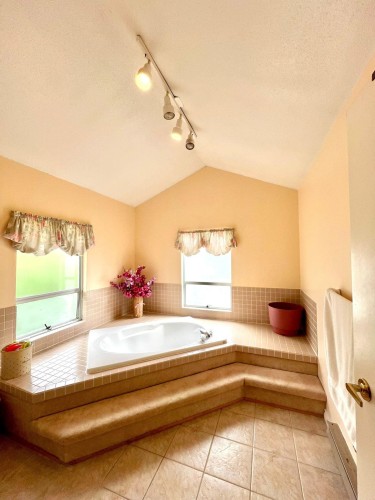 1207 Durant Drive, Coquitlam, BC 