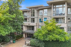 321-9339 University Crescent  Burnaby, BC V5A 4Y1
