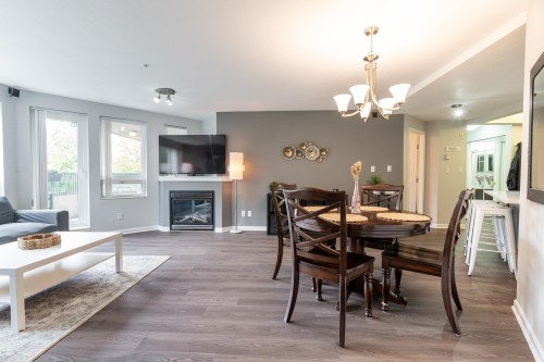 A306-2099 Lougheed Highway, Port Coquitlam, BC 