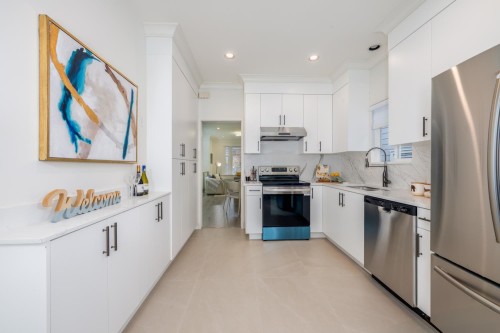 748 62Nd Avenue E, Vancouver, BC 