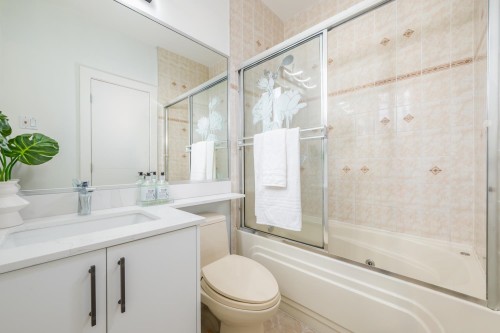 748 62Nd Avenue E, Vancouver, BC 