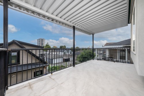 748 62Nd Avenue E, Vancouver, BC 