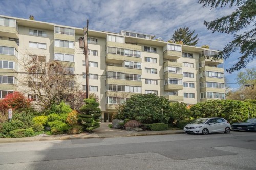 606-1425 Esquimalt Avenue, West Vancouver, BC 