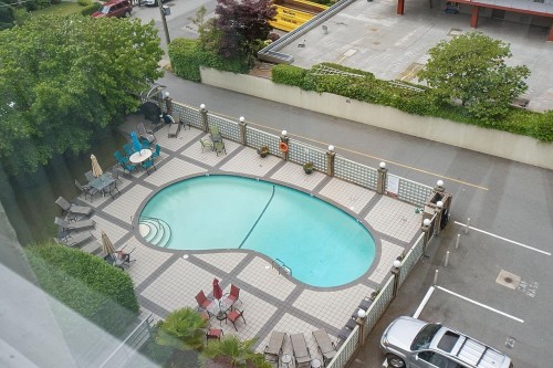 606-1425 Esquimalt Avenue, West Vancouver, BC 