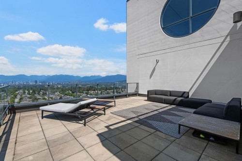 Ph 2901-7303 Noble Lane, Burnaby, BC 