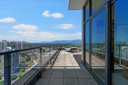 Ph 2901-7303 Noble Lane, Burnaby, BC 