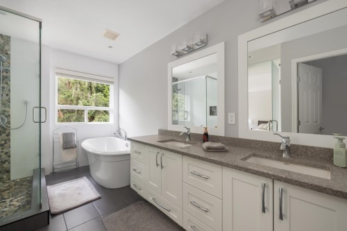 118 Chestnut Court, Port Moody, BC 