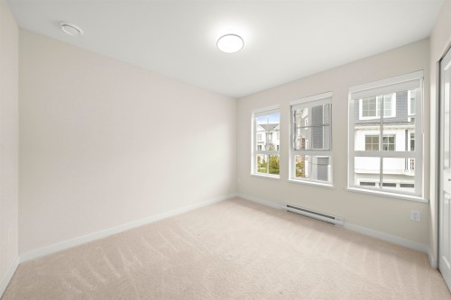 122-5311 Admiral Way, Delta, BC 