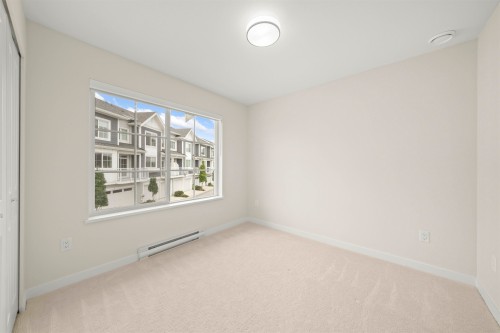 122-5311 Admiral Way, Delta, BC 