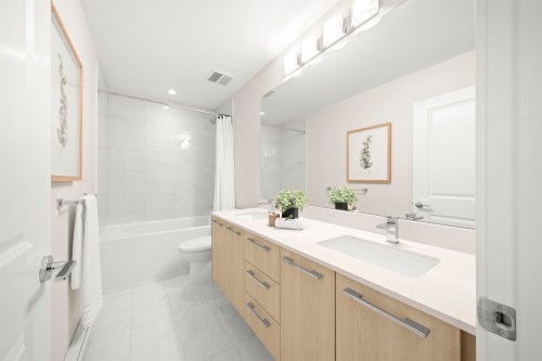 122-5311 Admiral Way, Delta, BC 