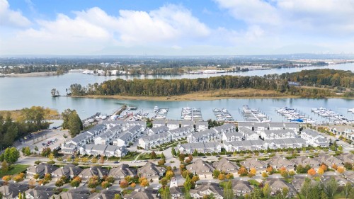 122-5311 Admiral Way, Delta, BC 