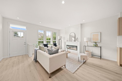 122-5311 Admiral Way, Delta, BC 