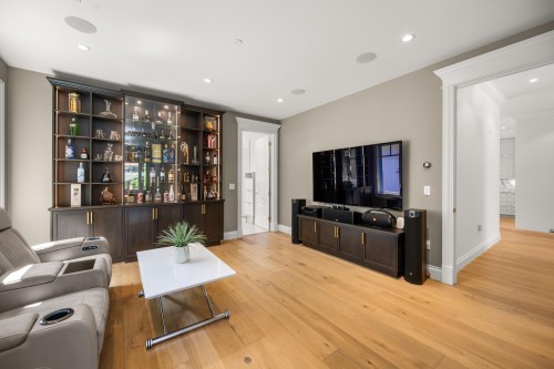 3838 50Th Avenue W, Vancouver, BC 