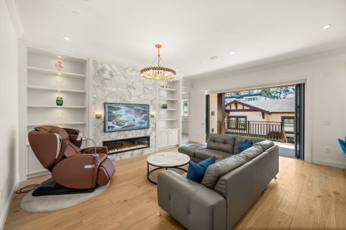 3838 50Th Avenue W, Vancouver, BC 