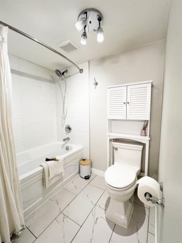 19-365 Ginger Drive, New Westminster, BC 