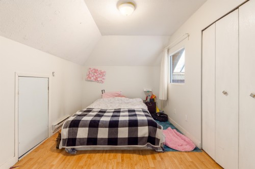 5280 Sperling Avenue, Burnaby, BC 