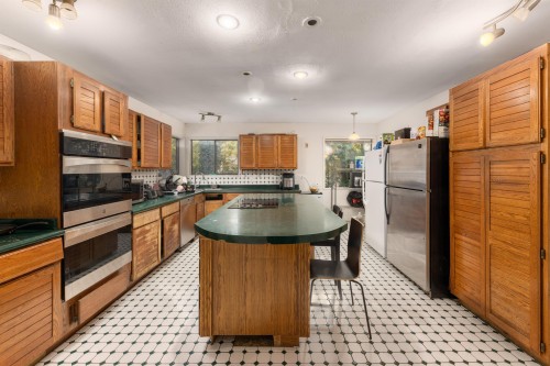 5280 Sperling Avenue, Burnaby, BC 