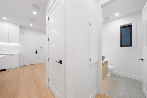 1-5315 Inverness Street, Vancouver, BC 