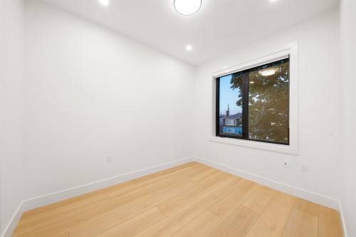 1-5315 Inverness Street, Vancouver, BC 