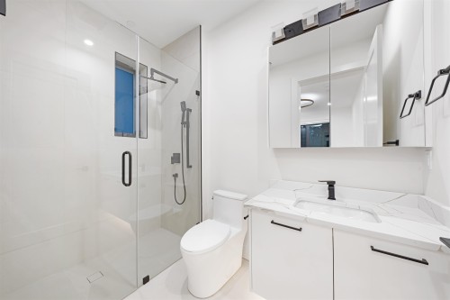 1-5315 Inverness Street, Vancouver, BC 