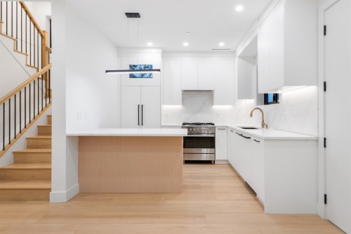 1-5315 Inverness Street, Vancouver, BC 