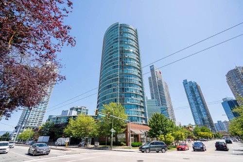 1702-6088 Willingdon Avenue  Burnaby, BC V5H 4V2