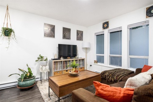 6780 Marine Drive, West Vancouver, BC 