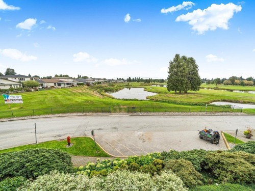 225-19673 Meadow Gardens Way  Pitt Meadows, BC V3Y 0A1