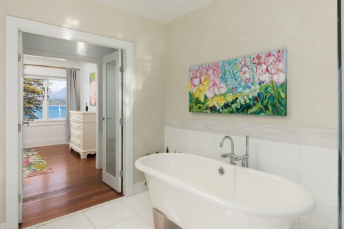 2449 Point Grey Road, Vancouver, BC 