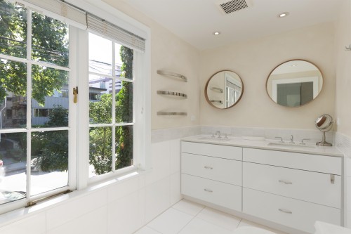 2449 Point Grey Road, Vancouver, BC 