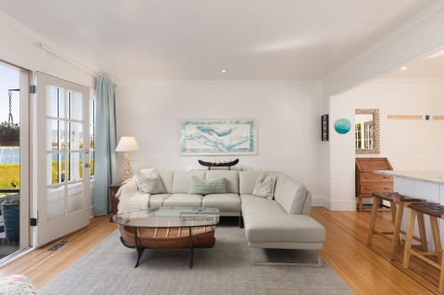 2449 Point Grey Road, Vancouver, BC 