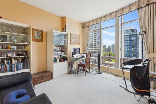 13C-1500 Alberni Street, Vancouver, BC 