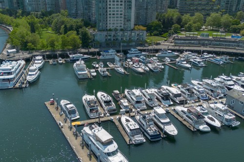 13C-1500 Alberni Street, Vancouver, BC 