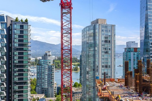 13C-1500 Alberni Street, Vancouver, BC 