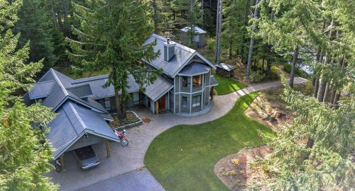 1201 Cheakamus Lake Road  Whistler, BC V0N 1B1
