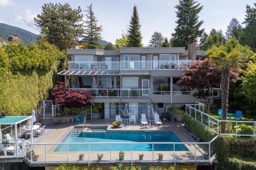 4729 Woodburn Road  West Vancouver, BC V7S 3A8