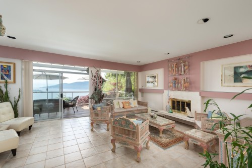 4729 Woodburn Road, West Vancouver, BC 