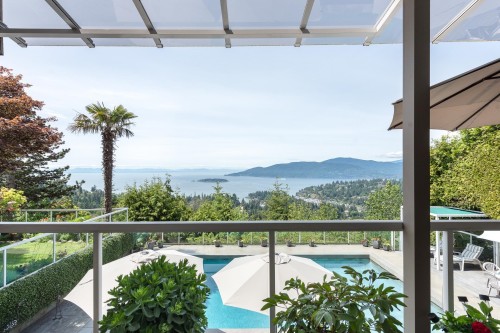 4729 Woodburn Road, West Vancouver, BC 