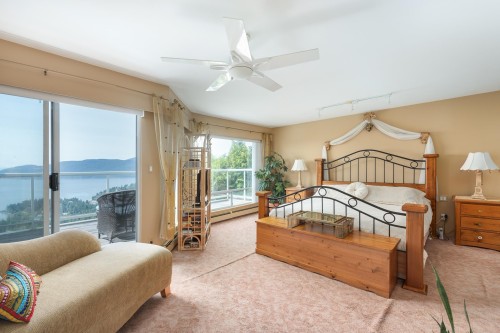 4729 Woodburn Road, West Vancouver, BC 