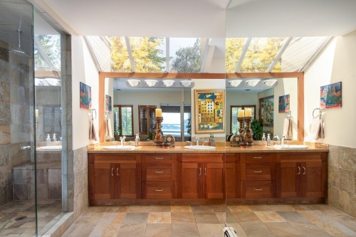 4729 Woodburn Road, West Vancouver, BC 