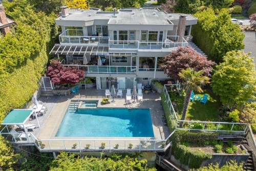 4729 Woodburn Road, West Vancouver, BC 