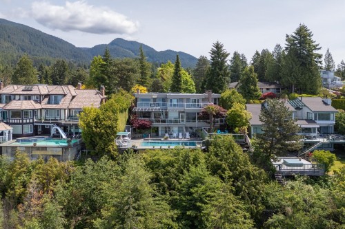 4729 Woodburn Road, West Vancouver, BC 