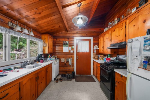 10941 249 Street, Maple Ridge, BC 