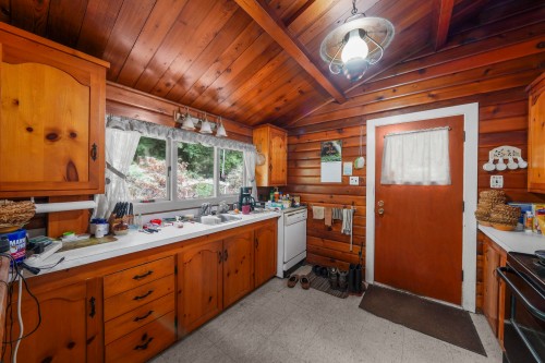 10941 249 Street, Maple Ridge, BC 