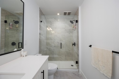 119-707 Robinson Street, Coquitlam, BC 