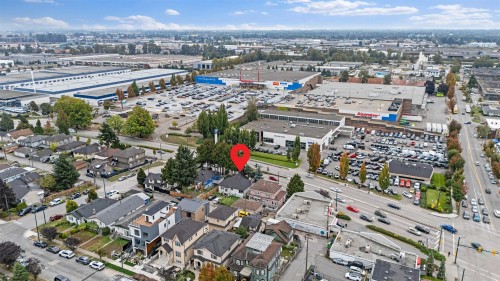 263 Marine Drive Se, Vancouver, BC 