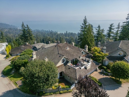 1-5110 Alderfeild Place, West Vancouver, BC 